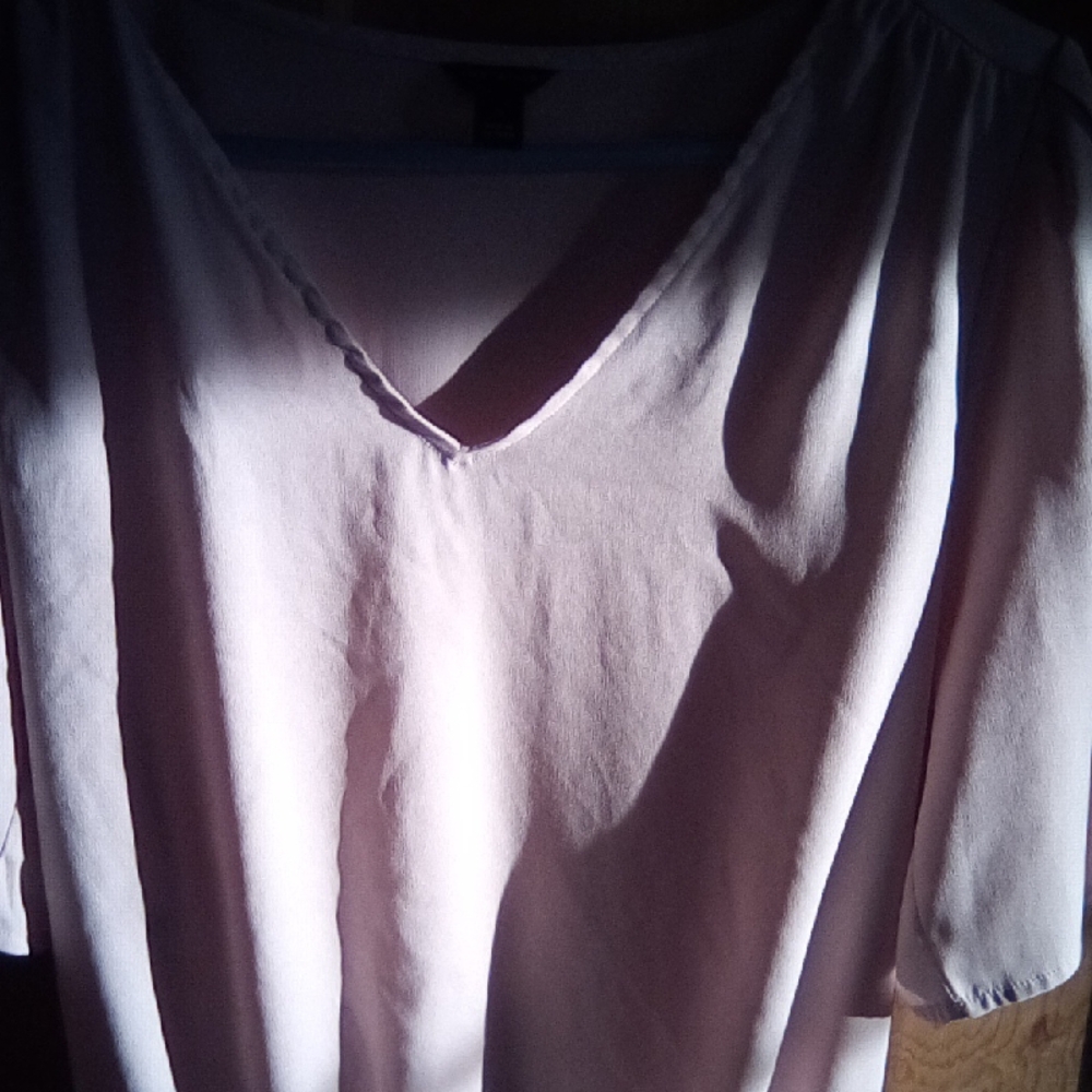 Ann Taylor Cream V-Neck Blouse